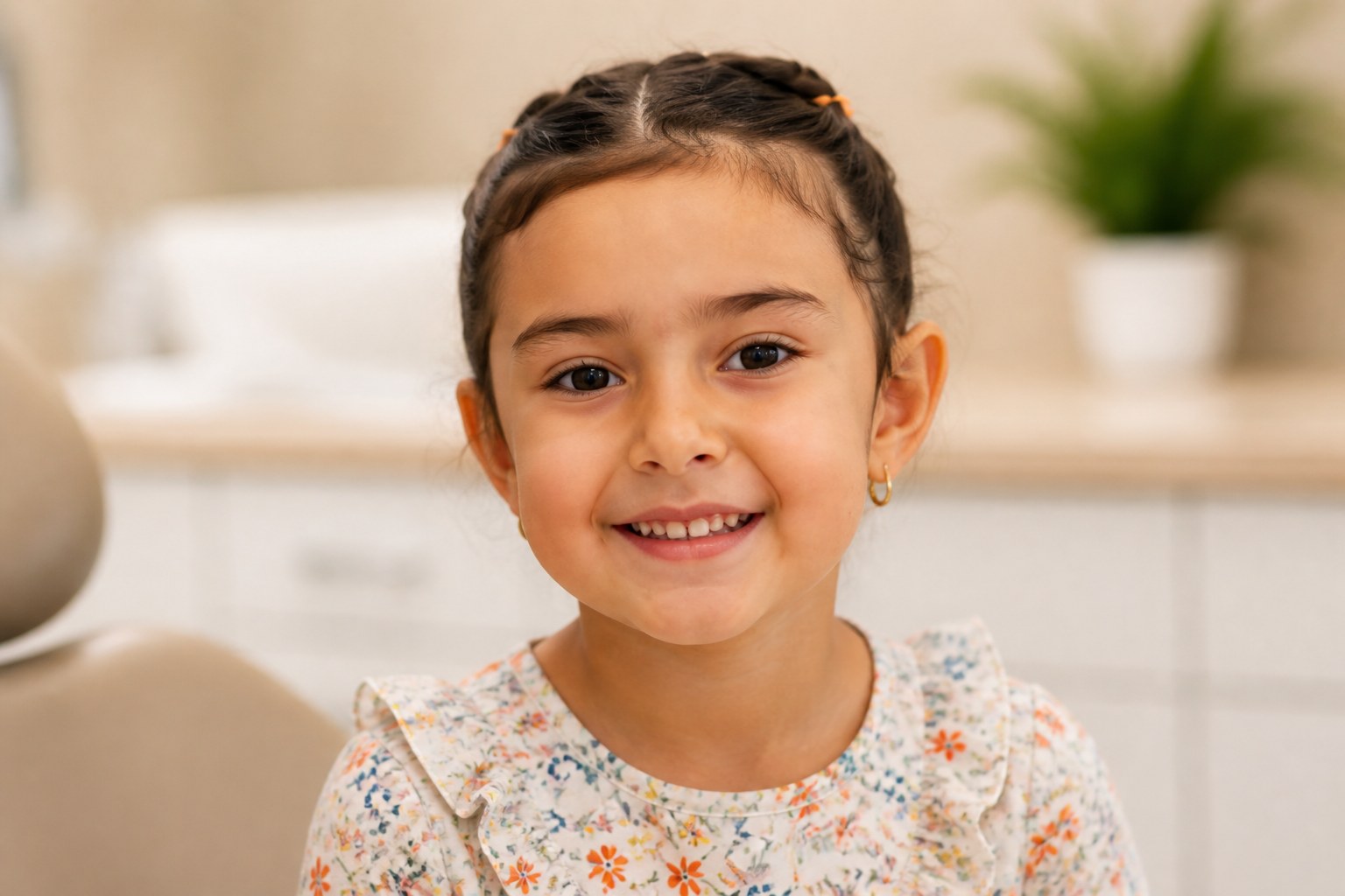 Smiling child at Crestwood Dental Clinic